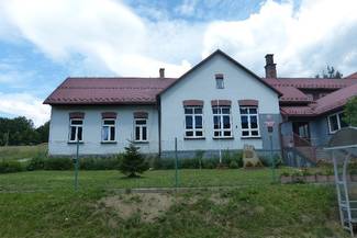 Termomodernizacja budynków sześciu szkół podstawowych z terenu gminy Maków Podhalański z Programu Funduszy Norweskich